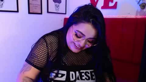 moon_sunflowers online show from 02/27/25, 02:53