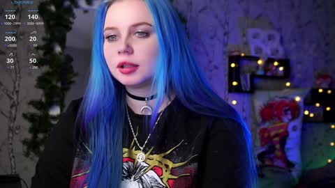 Emilia online show from 12/25/24, 01:51