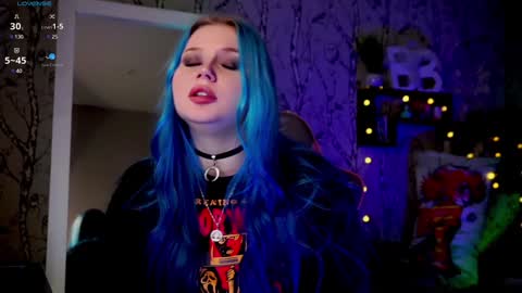 Emilia online show from 02/07/25, 03:08