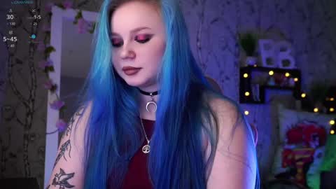 Emilia online show from 02/19/25, 06:55