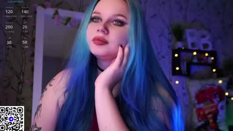 Emilia online show from 02/21/25, 11:33