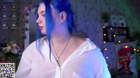 Emilia online show from 03/08/25, 12:52