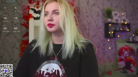 Emilia online show from 10/28/25, 09:02