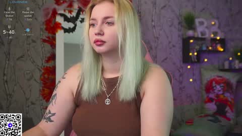 Emilia online show from 11/01/25, 08:05