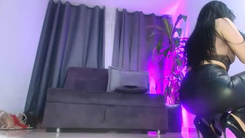 MOON online show from 11/10/25, 12:53