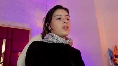 Snapshot of moon_winy chatting on 07/29/26, 12:03 Winy online show from 07/29/26, 12:03