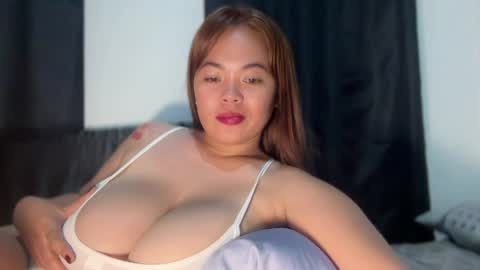 Snapshot of moona_luna21 chatting on 04/01/26, 04:26 moona_luna21 online show from 04/01/26, 04:26