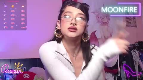 Snapshot of moonfiredance chatting on 01/08/26, 12:35 Nicky online show from 01/08/26, 12:35