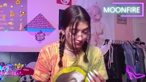 Snapshot of moonfiredance chatting on 01/13/26, 03:23 Nicky online show from 01/13/26, 03:23