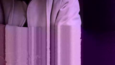 Snapshot of moonflamek chatting on 02/12/26, 12:49 moonflamek online show from 02/12/26, 12:49