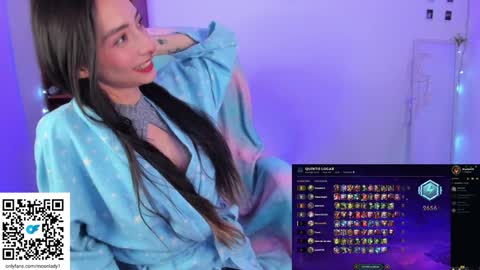 Snapshot of moonlady_ chatting on 01/19/25, 05:48 MOON online show from 01/19/25, 05:48