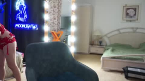 Snapshot of moonlight4u chatting on 03/03/25, 06:04 Jane online show from 03/03/25, 06:04