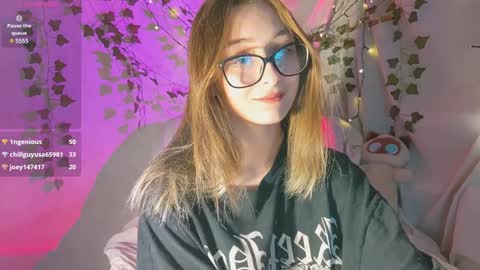 Snapshot of moonlight__lovers chatting on 12/06/24, 03:00 Dana online show from 12/06/24, 03:00