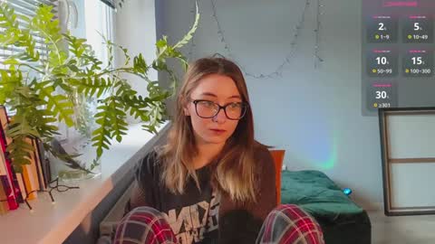 Snapshot of moonlight__lovers chatting on 01/13/25, 10:14 Dana online show from 01/13/25, 10:14