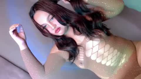 Snapshot of moonlight_baby28 chatting on 03/12/26, 11:33 B E T T Y online show from 03/12/26, 11:33