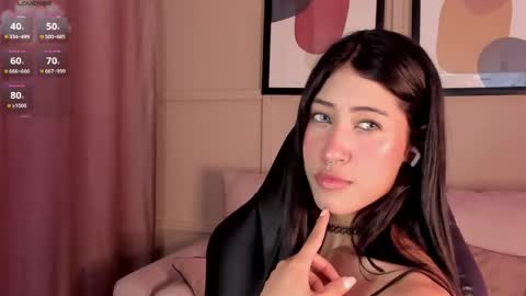 Snapshot of moonlight_brat chatting on 05/07/26, 05:13 Ivy online show from 05/07/26, 05:13