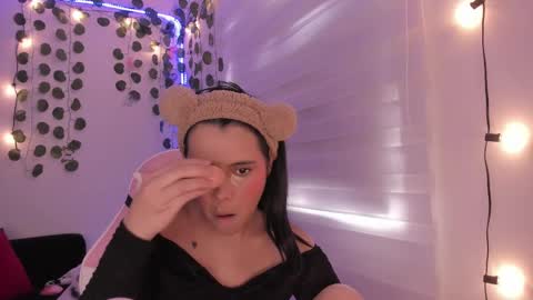 moonliight__ online show from 12/04/24, 06:50