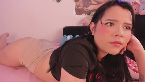 moonliight__ online show from 04/09/26, 05:07