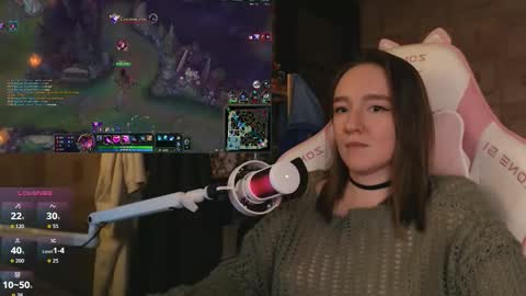 Snapshot of moonlish_siren chatting on 03/21/26, 08:45 Katrin online show from 03/21/26, 08:45