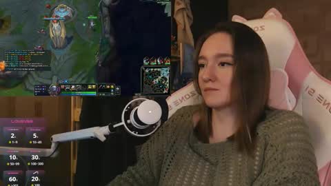 Snapshot of moonlish_siren chatting on 03/23/26, 09:08 Katrin online show from 03/23/26, 09:08