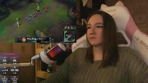 Snapshot of moonlish_siren chatting on 05/09/26, 09:20 Katrin online show from 05/09/26, 09:20