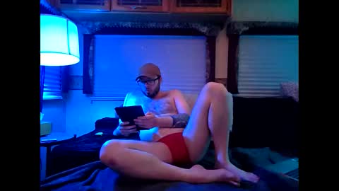 Snapshot of moonmysticdub chatting on 04/03/26, 05:38 moonmysticdub online show from 04/03/26, 05:38