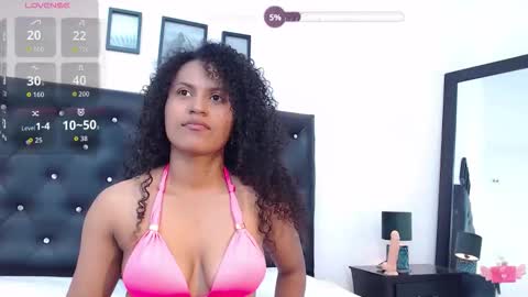 moonshadow_8 online show from 01/12/26, 08:14