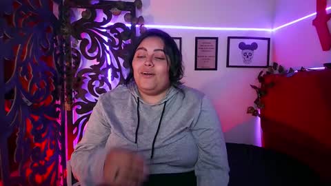 luna online show from 01/13/25, 07:43