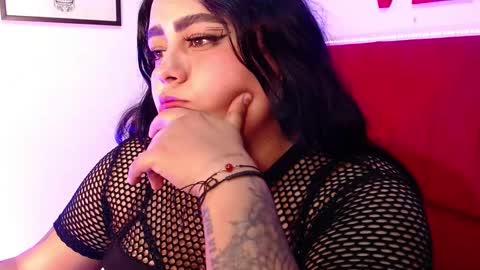 luna online show from 02/17/25, 05:58