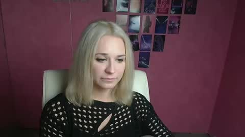 Snapshot of moonsusanna chatting on 04/09/26, 06:19 Susanna online show from 04/09/26, 06:19