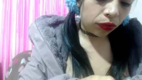 Snapshot of moontthbluee chatting on 02/17/25, 10:07 luna online show from 02/17/25, 10:07