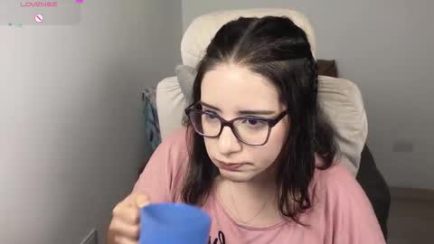 Moon Woman online show from 11/06/25, 06:25