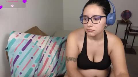 Moon Woman online show from 02/28/26, 03:40