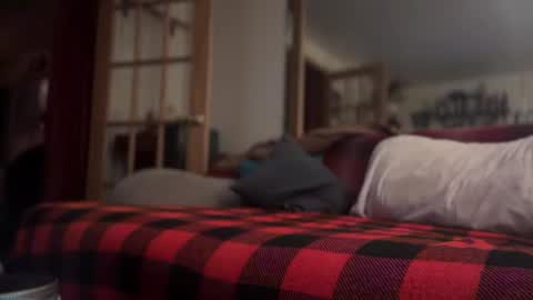 Moon online show from 12/18/24, 02:10