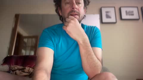 Moon online show from 12/27/24, 04:43