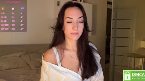 Snapshot of moorekatty chatting on 12/06/24, 09:02 Please call my Kattypvt 60 tk in minut open Free Lovense control in pvt online show from 12/06/24, 09:02