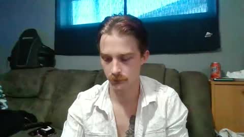 Snapshot of moose6810 chatting on 10/25/25, 08:58 M00SE online show from 10/25/25, 08:58