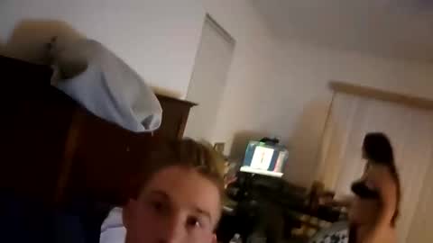 Snapshot of moose6810 chatting on 04/21/26, 02:26 M00SE online show from 04/21/26, 02:26