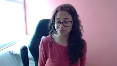 Mora Haze 3 online show from 10/18/25, 02:18