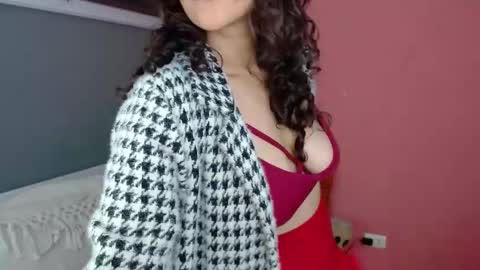 Mora Haze 3 online show from 10/22/25, 12:11