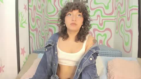 Snapshot of moraazul_sweet_ chatting on 04/03/26, 03:37 moraazul online show from 04/03/26, 03:37