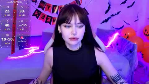 Snapshot of morana_batt chatting on 11/03/25, 02:13 Morana online show from 11/03/25, 02:13