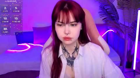 Snapshot of morana_batt chatting on 11/18/25, 02:06 Morana online show from 11/18/25, 02:06