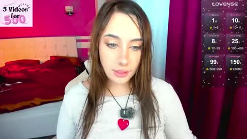 Snapshot of moranakit chatting on 11/11/25, 08:25 Morana Mayer online show from 11/11/25, 08:25