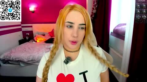 Snapshot of moranakit chatting on 03/02/26, 07:37 Morana Mayer online show from 03/02/26, 07:37