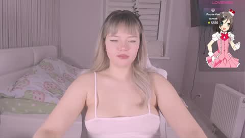 Sofia     online show from 12/05/24, 09:39