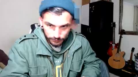 Abelardo online show from 11/28/25, 05:10