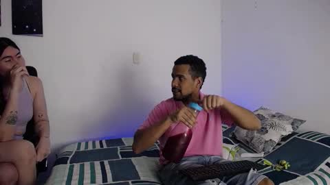 Snapshot of morbo_total69 chatting on 11/18/25, 12:27 morbo total69 online show from 11/18/25, 12:27