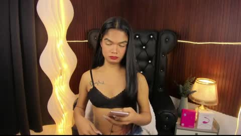 Snapshot of morena_cockts chatting on 05/18/26, 09:42 rondina online show from 05/18/26, 09:42
