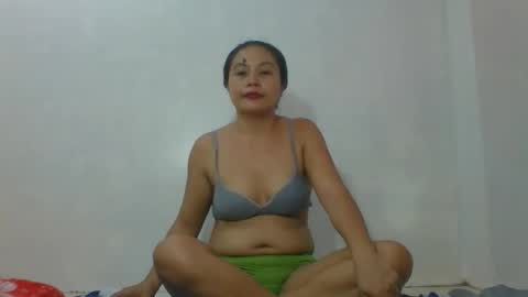 Snapshot of morena_girl31 chatting on 03/27/26, 09:10 morena_girl31 online show from 03/27/26, 09:10